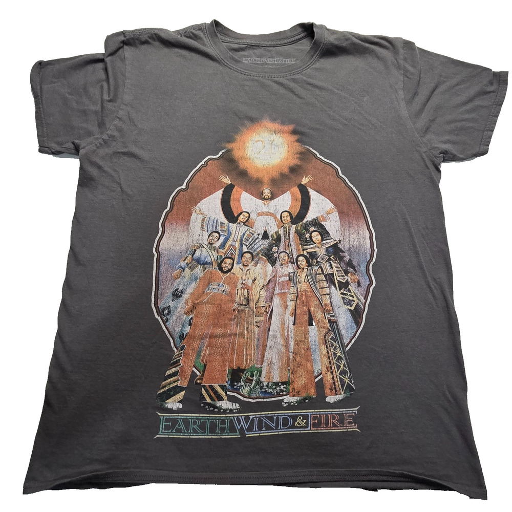 2018 Earth Wind And Fire World Tour T-Shirt L “Let’s Groove”